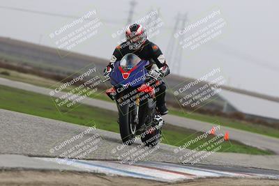 media/Nov-29-2025-TrackDaz (Sat) [[10ae2d9bce]]/B Group/Session 4 (Wheelie Bump)/